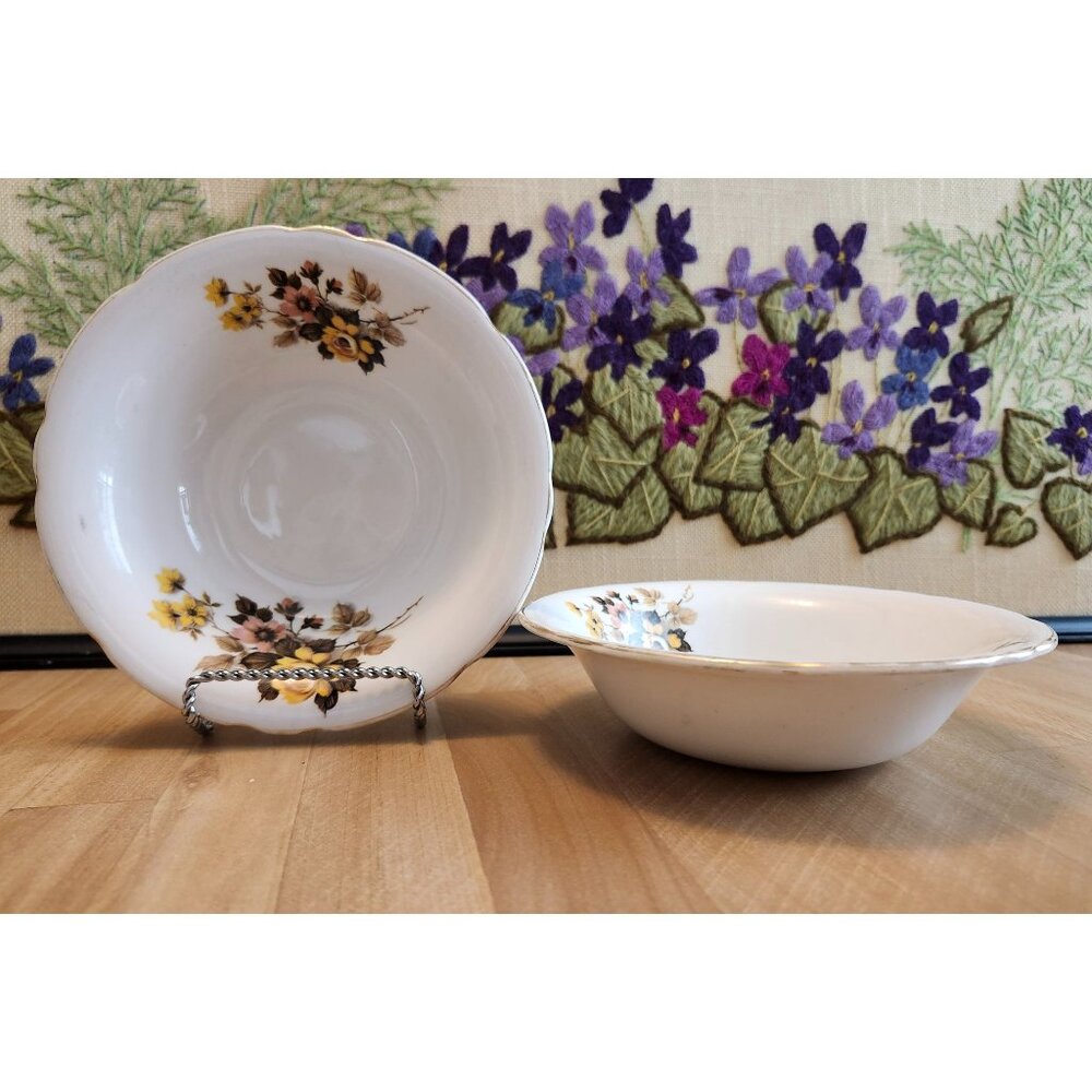 Pair Vintage Cereal Bowls Royal York Bone China Floral Pattern Tan Scalloped Edg